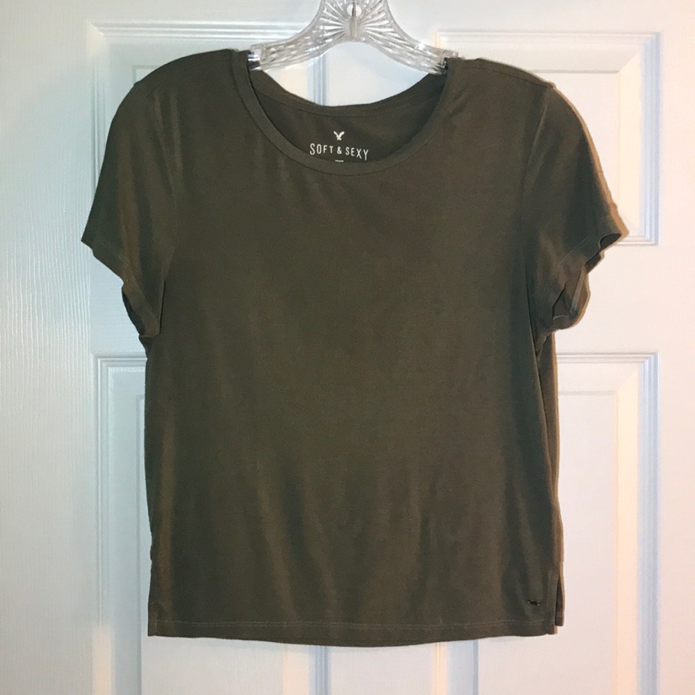 Green crop top